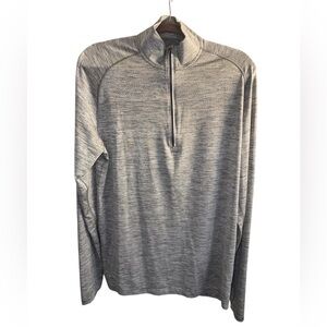 Lululemon Metal Vent Tech